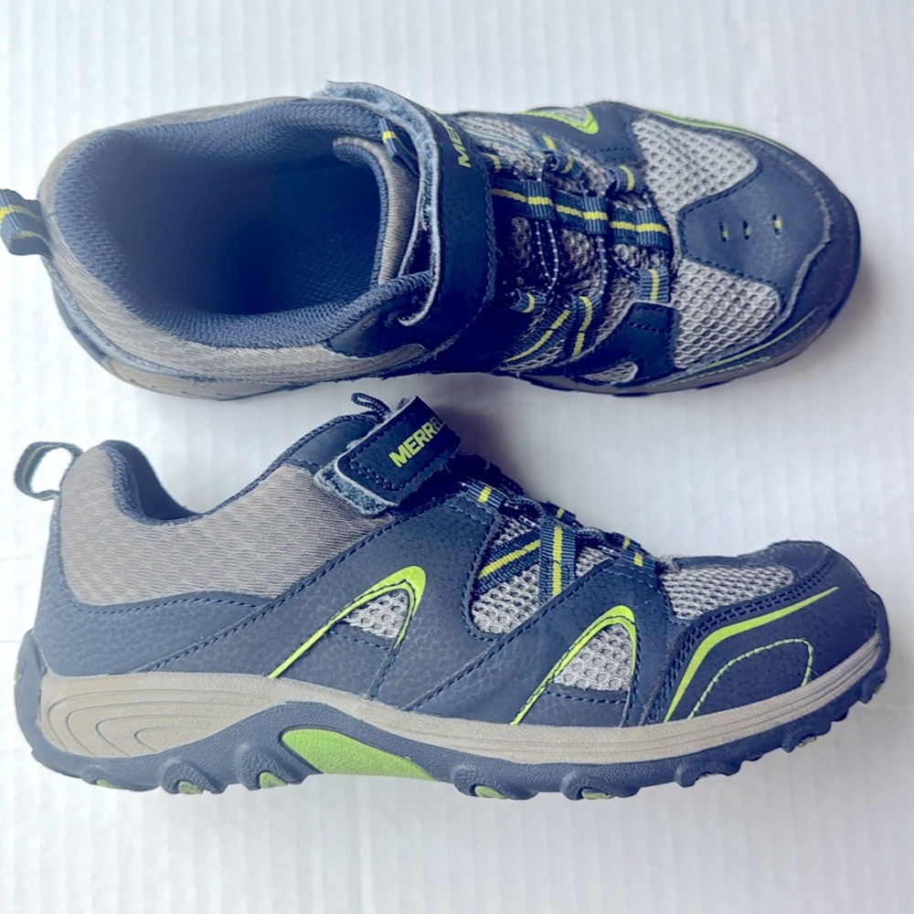Merrell Trail Chaser Jr kids hiking shoes